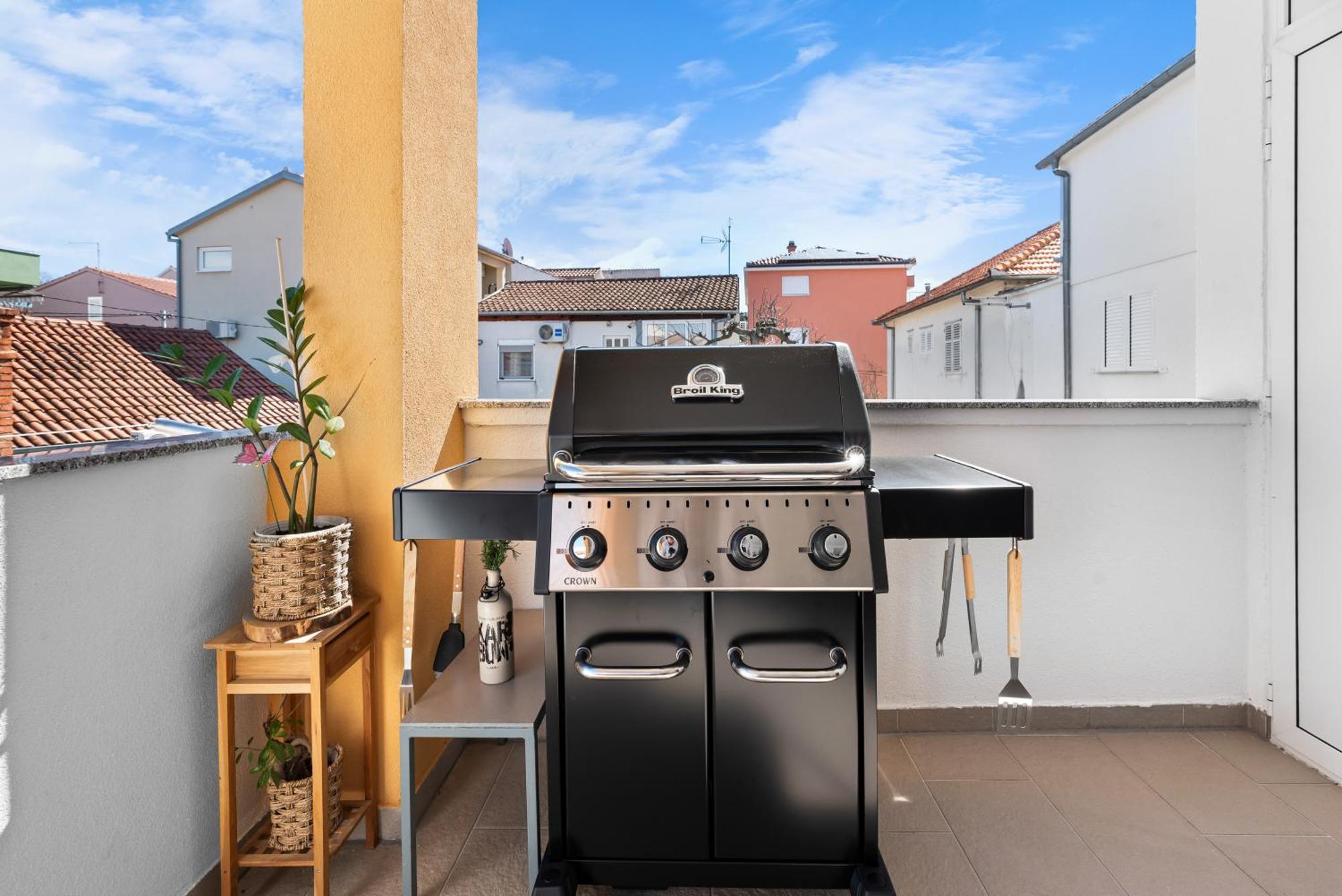 Zara Apartment